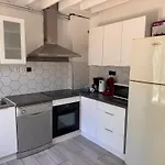 Casa de Férias Les Micocouliers - Spacieuse Maison,4chambres ,avec Jardin- Parking -wifi *